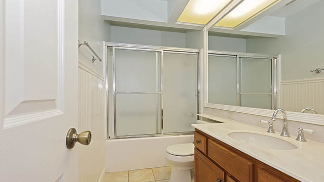 2nd Floor Hallway Bathroom