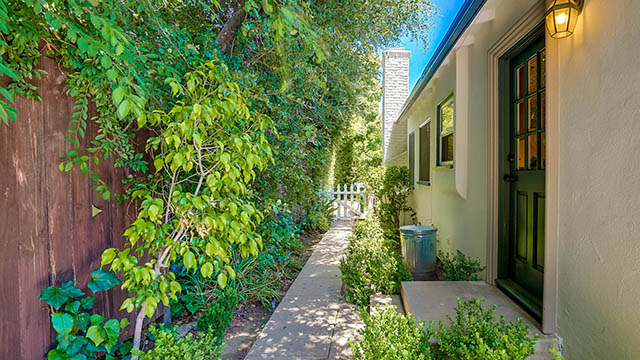 Side Walkway - Kitchen Door