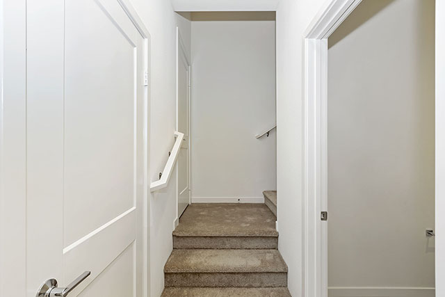 1st Floor Hallway & Staircase